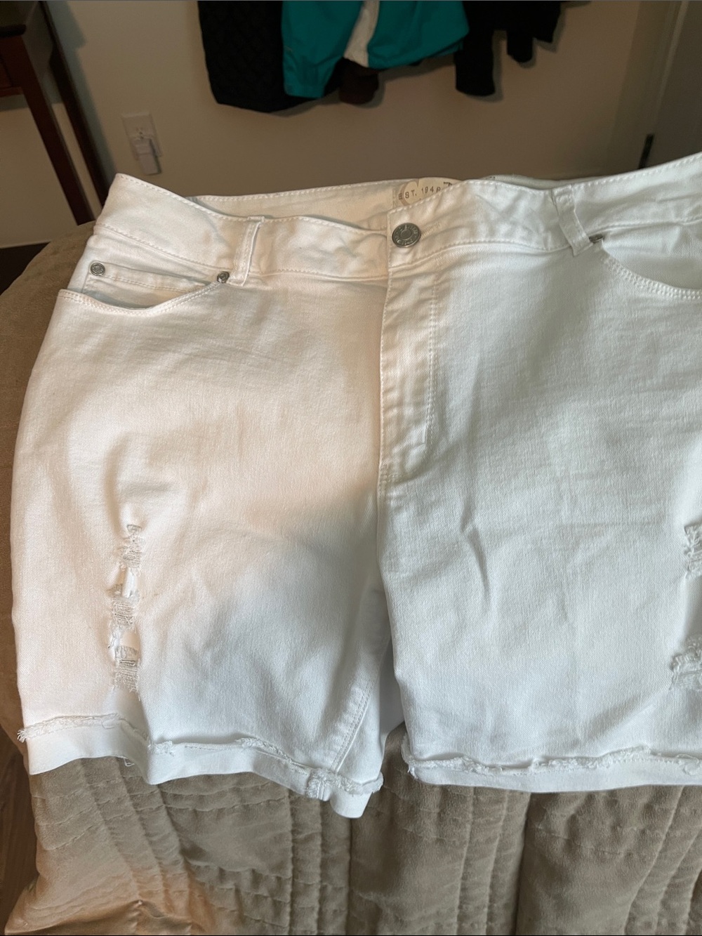 Women’s White Distressed Denim Shorts — Casual Summer Cutoffs